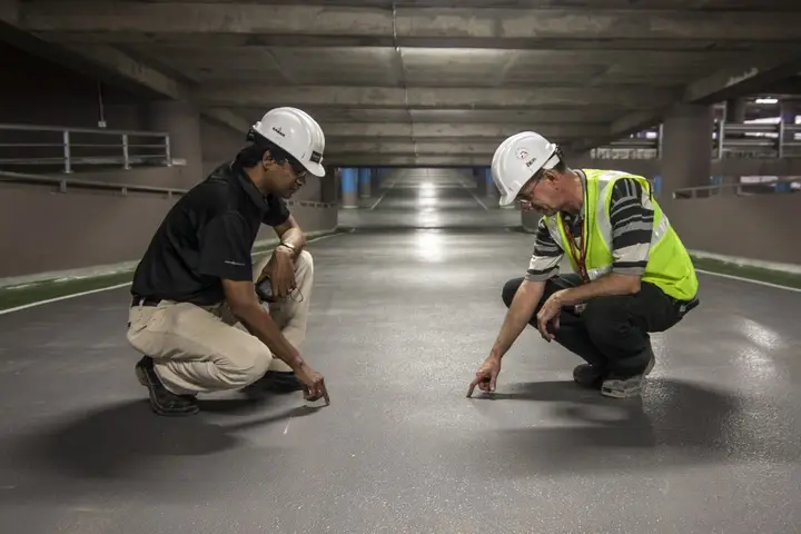 work man person people white floor 874653 pxhere.com